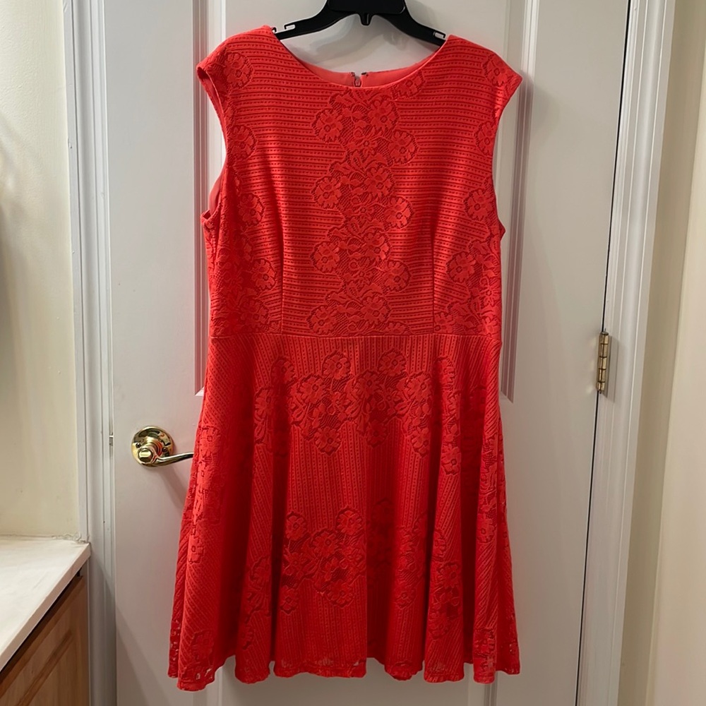 Lace Patterned Dress - Salmon/Orange